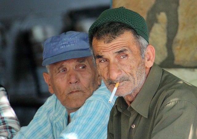 24. Türk Kahvesinin Yanında İkram Edebileceğiniz Tatlılar 24. Türk Kahvesinin Yanında İkram Edebileceğiniz Tatlılar